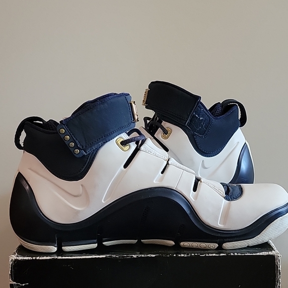 Nike Zoom Lebron IV 4 West Coast Sz 11 - Picture 6 of 7